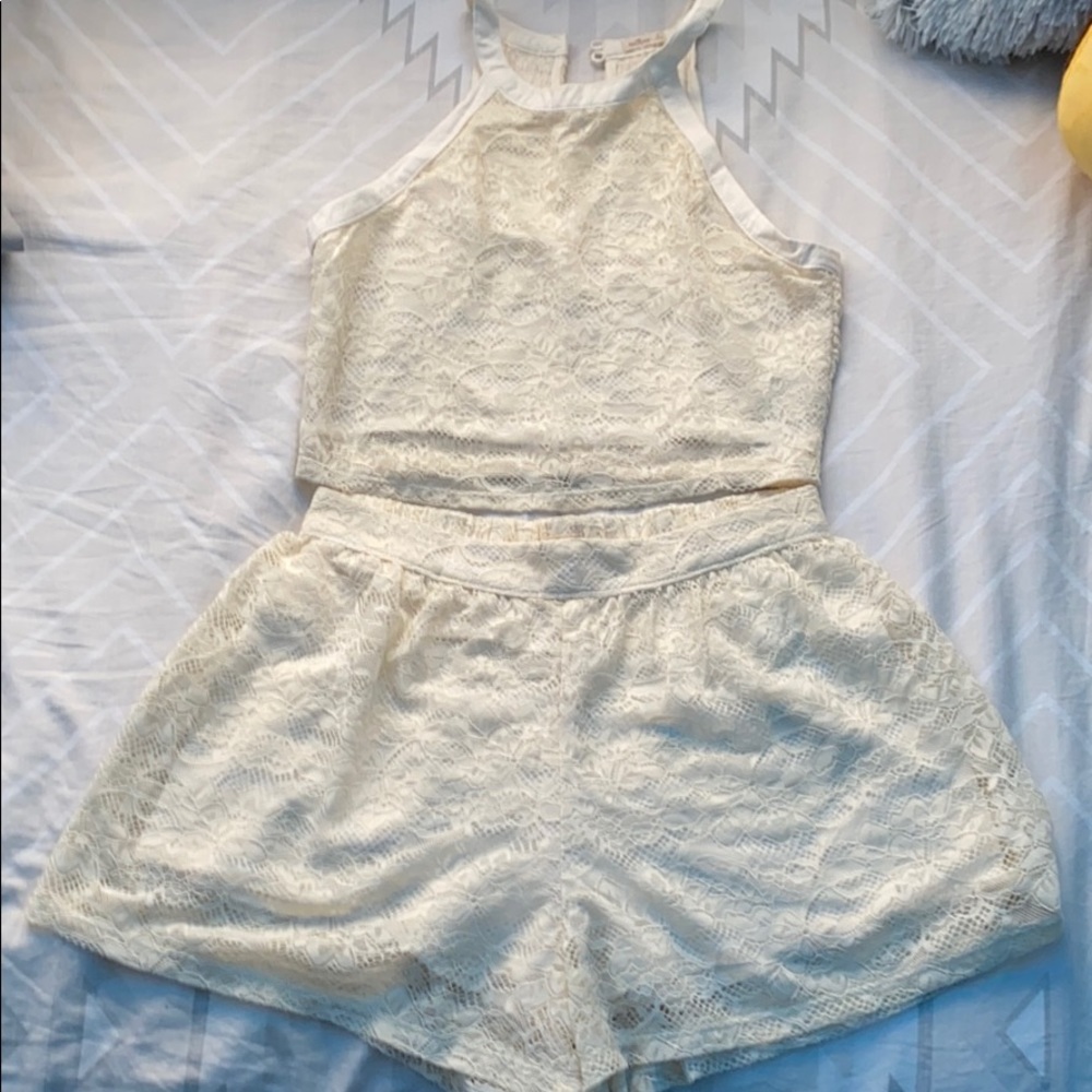 2 piece short set hollister